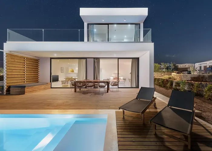 Elena, Luxery With Swimming Pool! * 拉哈雷斯